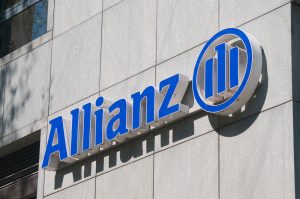 Read more about the article Allianz: Experten sehen Potenzial – Kursziel bei 259,59 EUR
