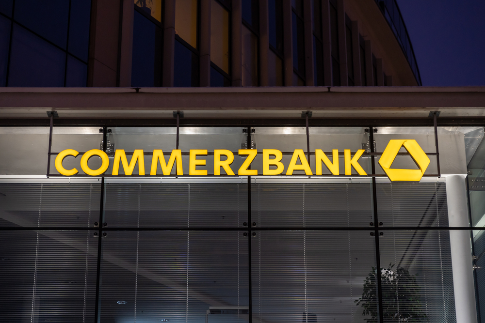Read more about the article Commerzbank-Aktie: Rezessions-Alarm!