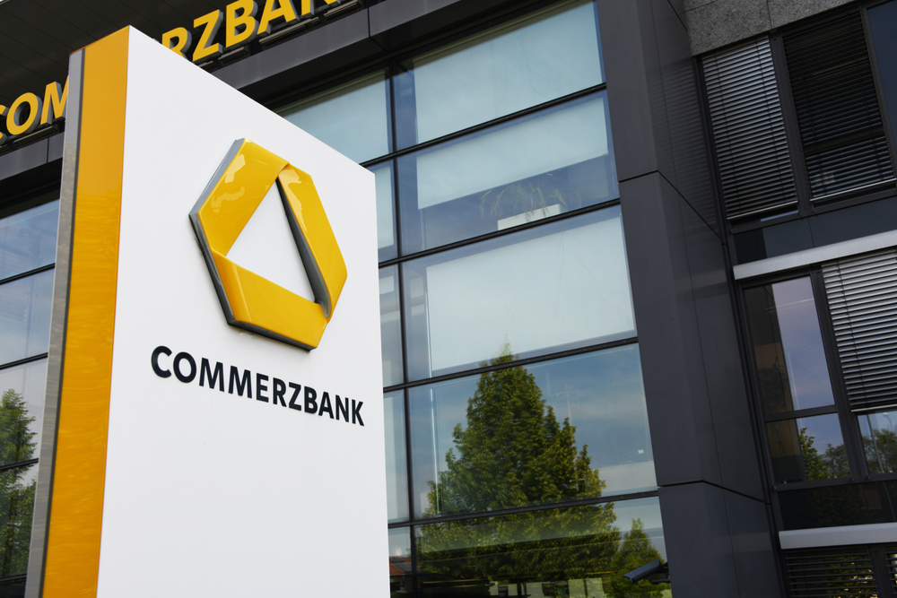 Read more about the article Commerzbank-Aktie: Absturz-Panik!