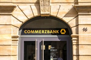 Read more about the article Commerzbank: Potenzial für Kursanstieg um +45,30%