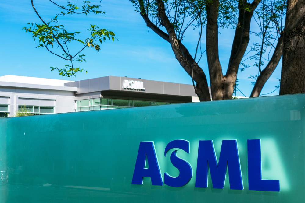 Read more about the article Asml: Kurspotenzial von 38,59% auf 765,00 EUR